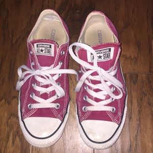 Maroon converse